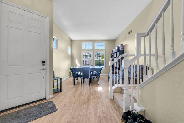 Lake Elsinore, CA 92532,34233 Toyon Court