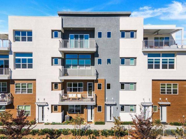 Chula Vista, CA 91915,2088 Bravo Loop #1