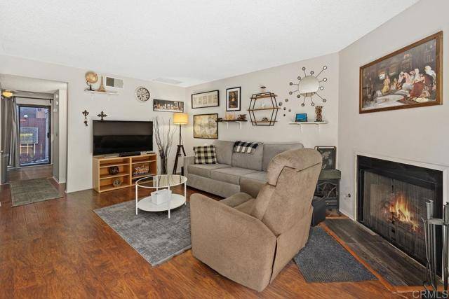 Lakeside, CA 92040,12553 Mapleview Street #28