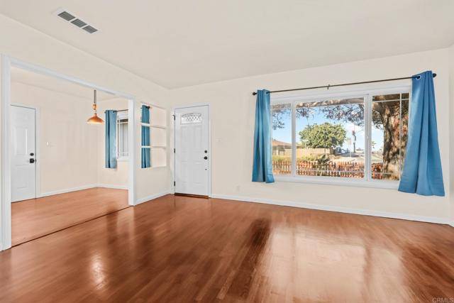 Imperial Beach, CA 91932,579 Calla Avenue
