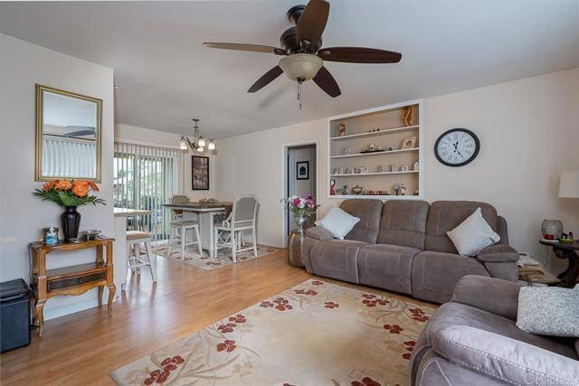 La Mesa, CA 91942,4800 Williamsburg Lane #227