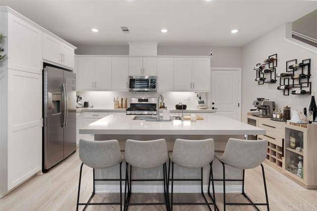 Chula Vista, CA 91913,2043 Bluestone Cir