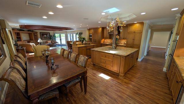 San Diego, CA 92122,3167 Carnegie Place