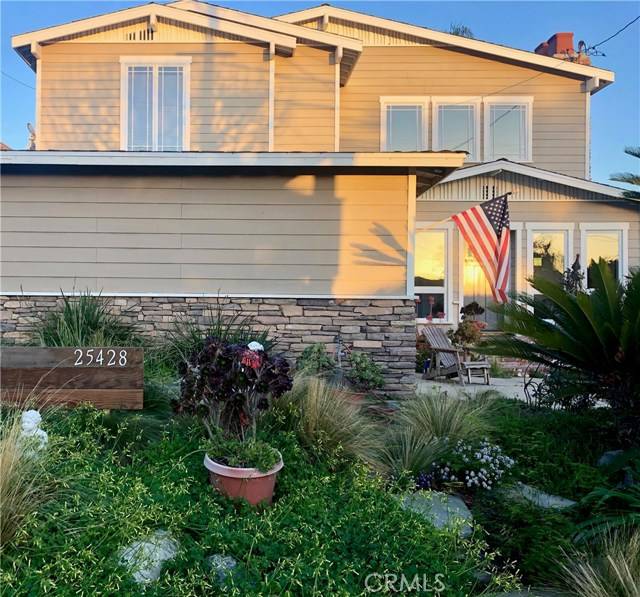 Harbor City (los Angeles), CA 90710,25428 Senator Avenue