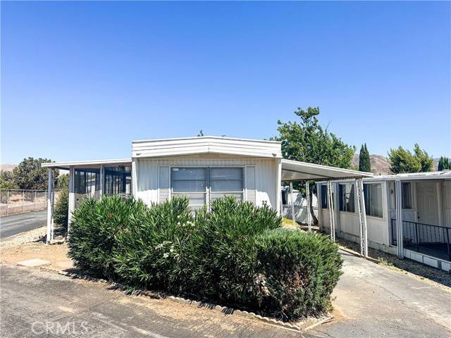 Acton, CA 93510,2451 Soledad Canyon Road #32