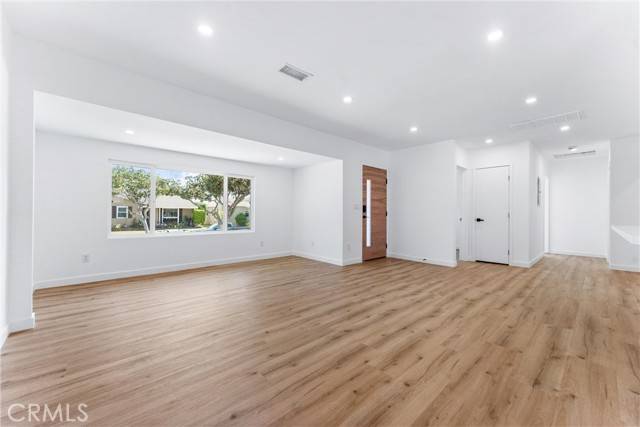 Redondo Beach, CA 90278,2731 Armour Lane