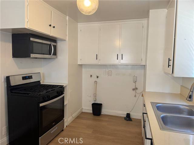 Lawndale, CA 90260,4213 W 166th Street