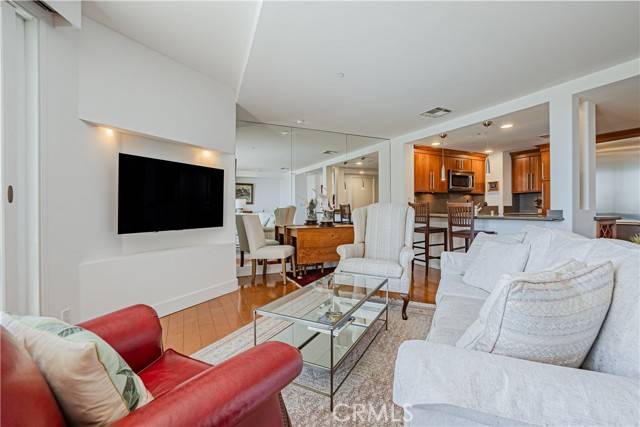 Long Beach, CA 90802,850 E Ocean Boulevard #210