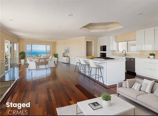 Rancho Palos Verdes, CA 90275,3311 Crownview Drive