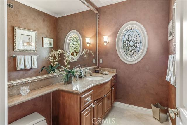 Rolling Hills Estates, CA 90274,48 Santa Cruz