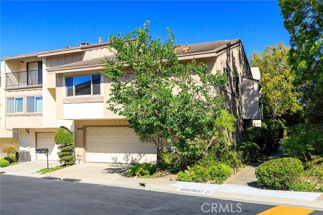 Rancho Palos Verdes, CA 90275,28008 Ridgeforest Court