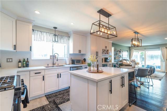 Chino Hills, CA 91709,15683 Rolling Ridge Drive