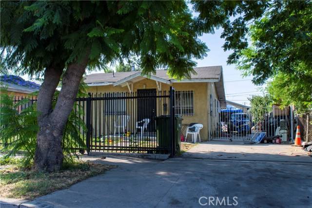 Compton, CA 90222,738 W 139th Street