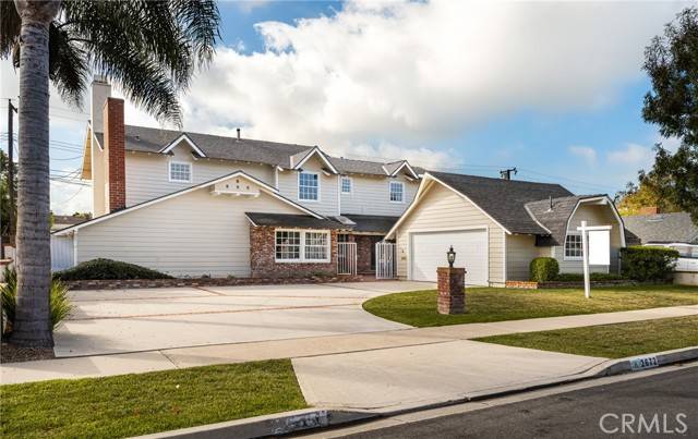 Rossmoor Socal, CA 90720,2672 Saint Albans Drive