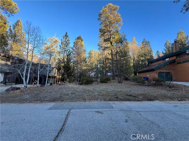 Big Bear Lake, CA 92315,671 St Moritz Drive