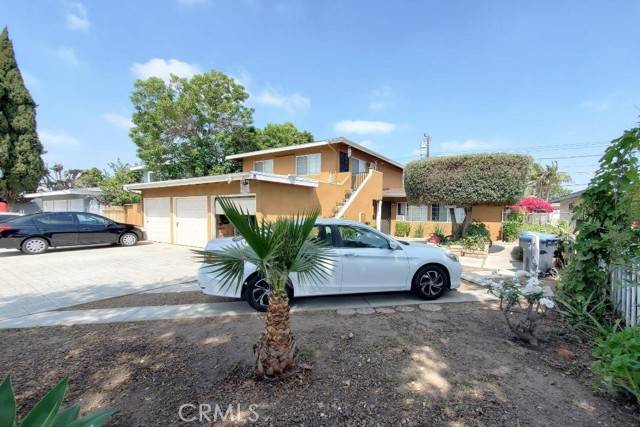 Santa Ana, CA 92707,2529 S Rosewood Avenue