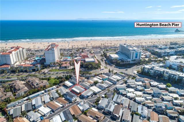 Huntington Beach, CA 92648,80 Huntington Street #708