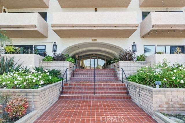 Seal Beach, CA 90740,12300 Montecito Road #10