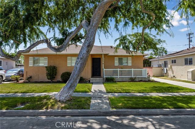 Long Beach, CA 90815,2337 Tevis Avenue