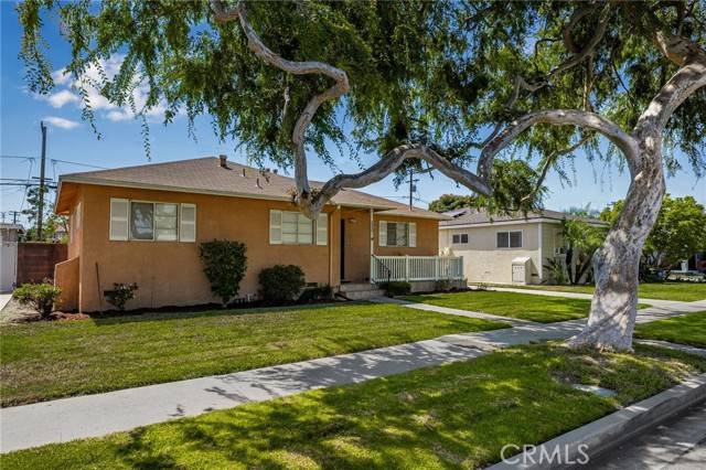 Long Beach, CA 90815,2337 Tevis Avenue