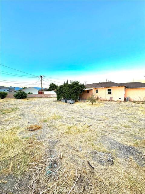 Rialto, CA 92376,634 W Grove Street