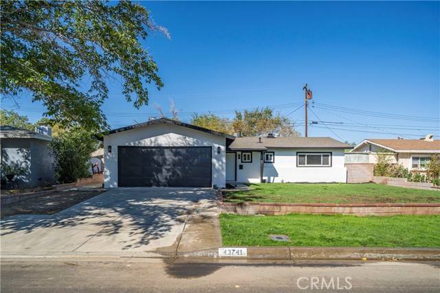 Lancaster, CA 93534,43741 Hardwood Avenue