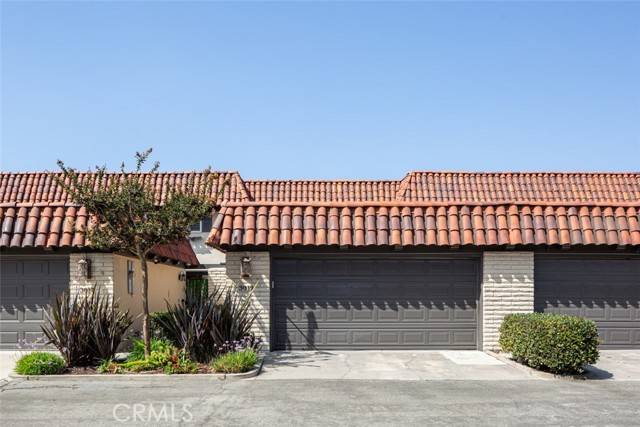 Costa Mesa, CA 92626,3019 Club House Circle