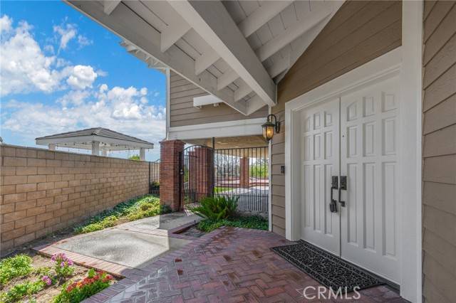 Brea, CA 92821,1315 Robert Court