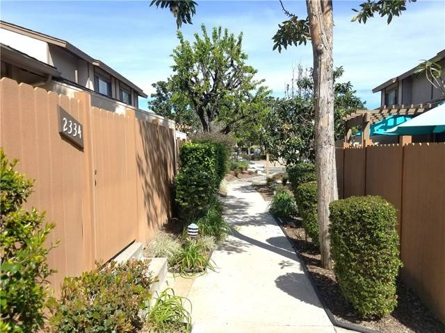 Fullerton, CA 92833,2334 Conejo Lane #43