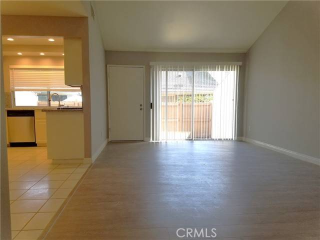 Fullerton, CA 92833,2334 Conejo Lane #43