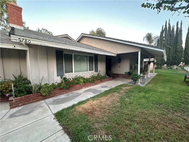 Jurupa Valley, CA 92509,5780 Avenue Juan Bautista