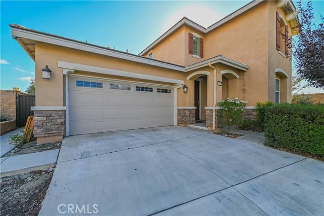 Fontana, CA 92336,15459 Vanilla Bean Lane