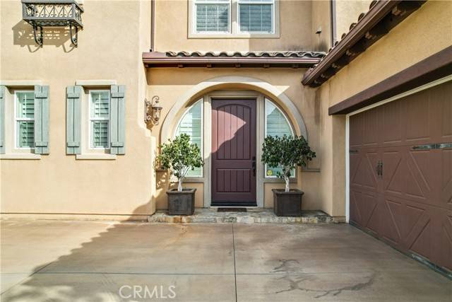 Yorba Linda, CA 92886,3974 Tipperary Court