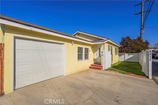 Downey, CA 90241,8217 5th Street