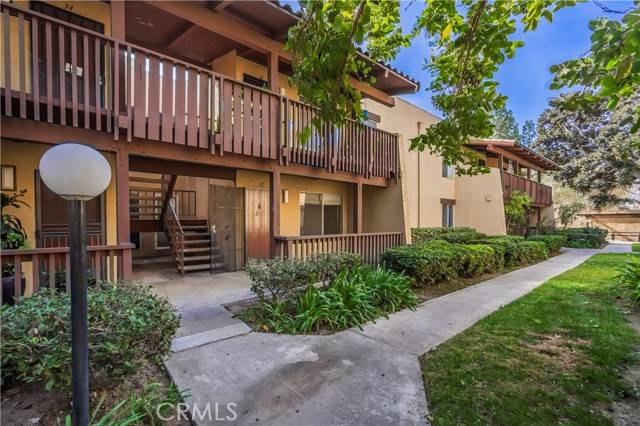 Santa Ana, CA 92707,1040 W Macarthur Boulevard #35