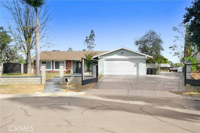 Jurupa Valley, CA 91752,5720 Polaris Court