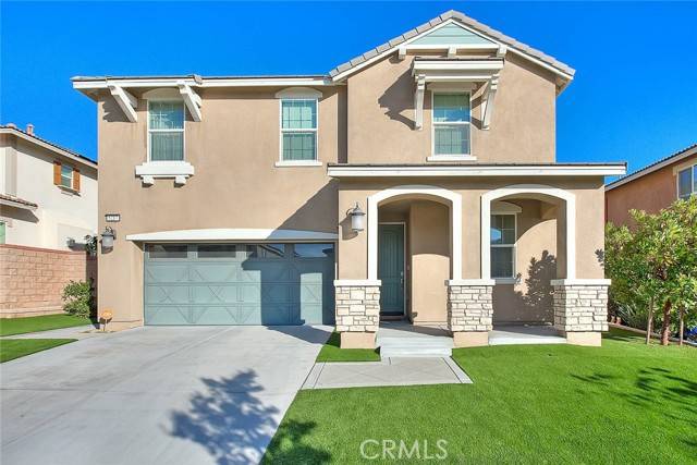 Fontana, CA 92336,5217 Blueberry Avenue