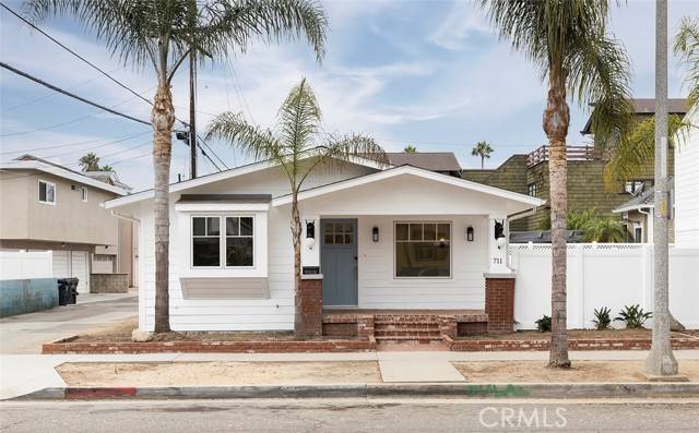 Huntington Beach, CA 92648,711 Orange Avenue