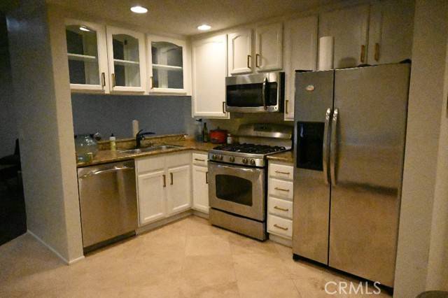 Los Angeles, CA 90024,1722 Malcolm Avenue #206