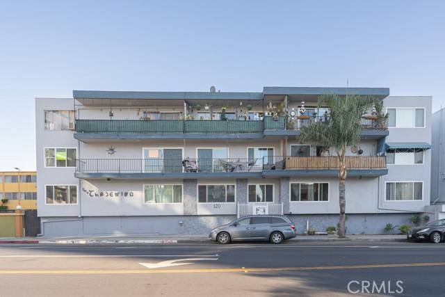 Long Beach, CA 90802,120 Alamitos Avenue #3