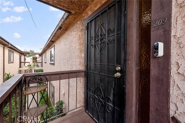 Bellflower, CA 90706,9312 Palm Street #209