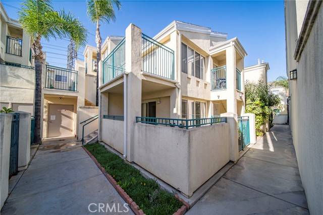 Bell Gardens, CA 90201,6358 Gage Avenue #108