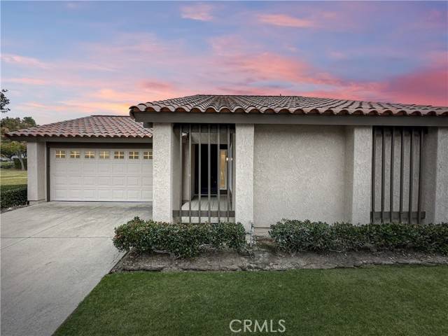 Mission Viejo, CA 92692,23792 Villena