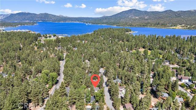 Big Bear Lake, CA 92315,41659 Mockingbird Drive