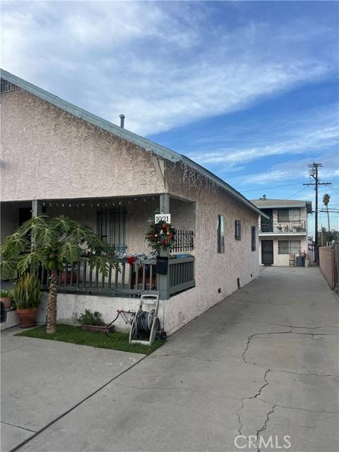 Long Beach, CA 90813,1021 E 12th Street