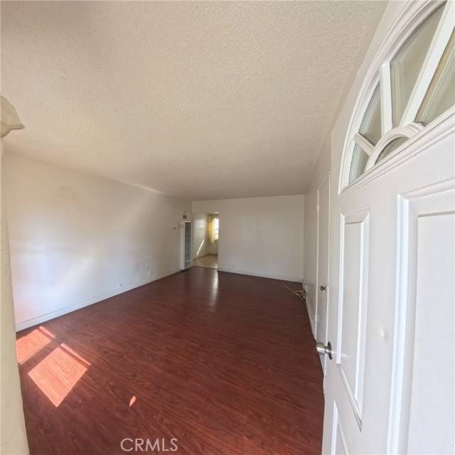 Long Beach, CA 90810,1320 W Parade Street