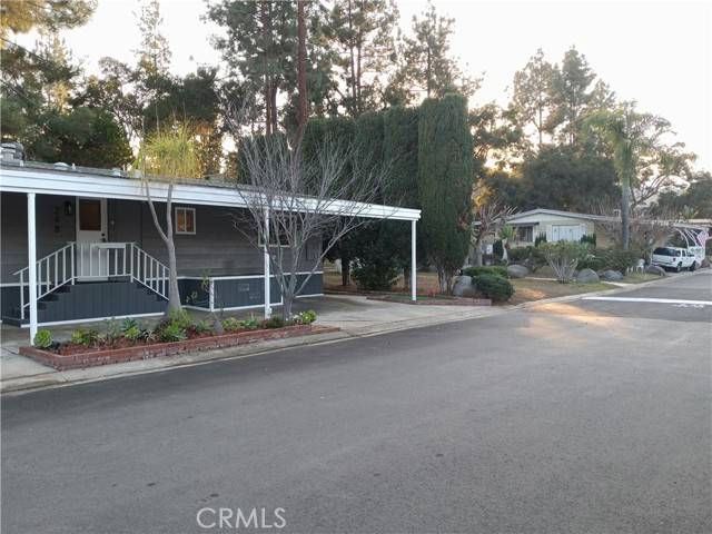 Escondido, CA 92029,1751 CITRICADO #248