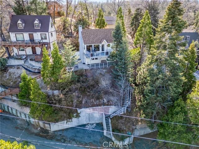 Lake Arrowhead, CA 92352,347 Emerald Way