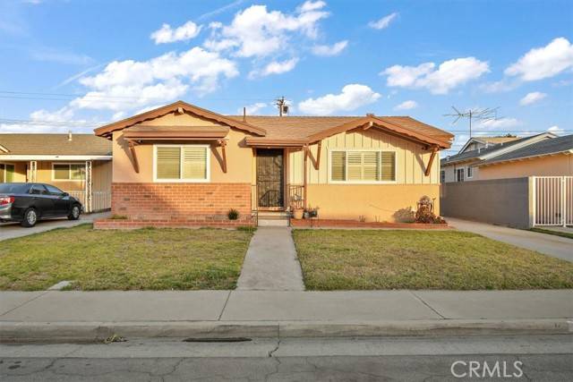 Artesia, CA 90701,17922 Thornlake Avenue