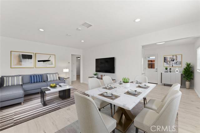 Costa Mesa, CA 92627,274 Camellia #1